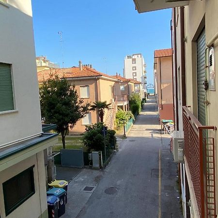 Euroresidence - Piazza Mazzini- 30 Mt Dal Mare - Immobil Relax Lido di Jesolo Exterior foto